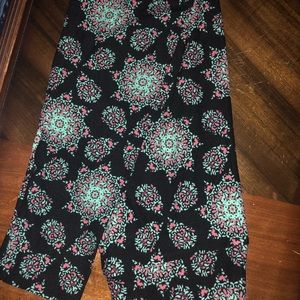 One size Lularoe leggings